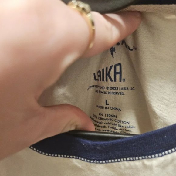 Coraline Longsleeve Shirt Embroidered Size Large - Picture 2 of 3